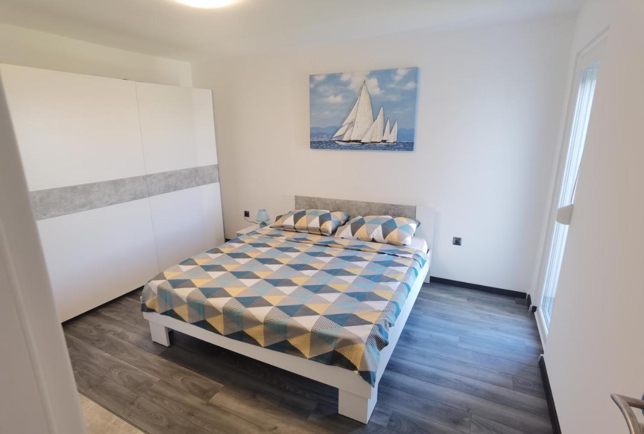 Apartment Pek Crikvenica Exterior foto