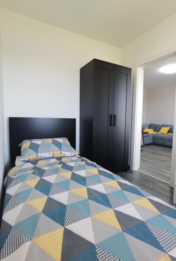 Apartment Pek Crikvenica Exterior foto
