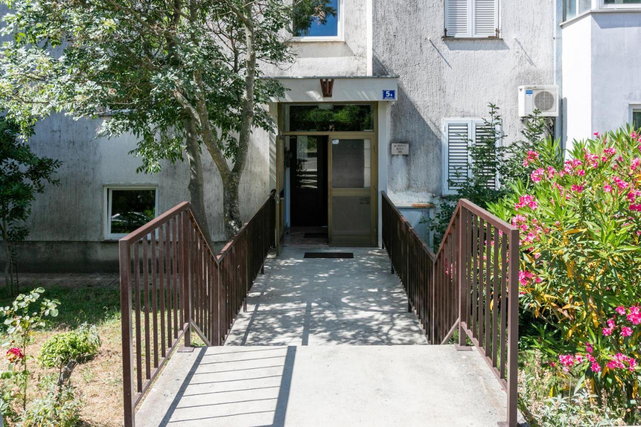 Apartment Pek Crikvenica Exterior foto